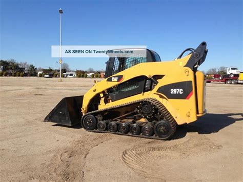 remove tracks on 297c skid steer|How to Remove and Install Cat® Rubber Tracks on Compact.